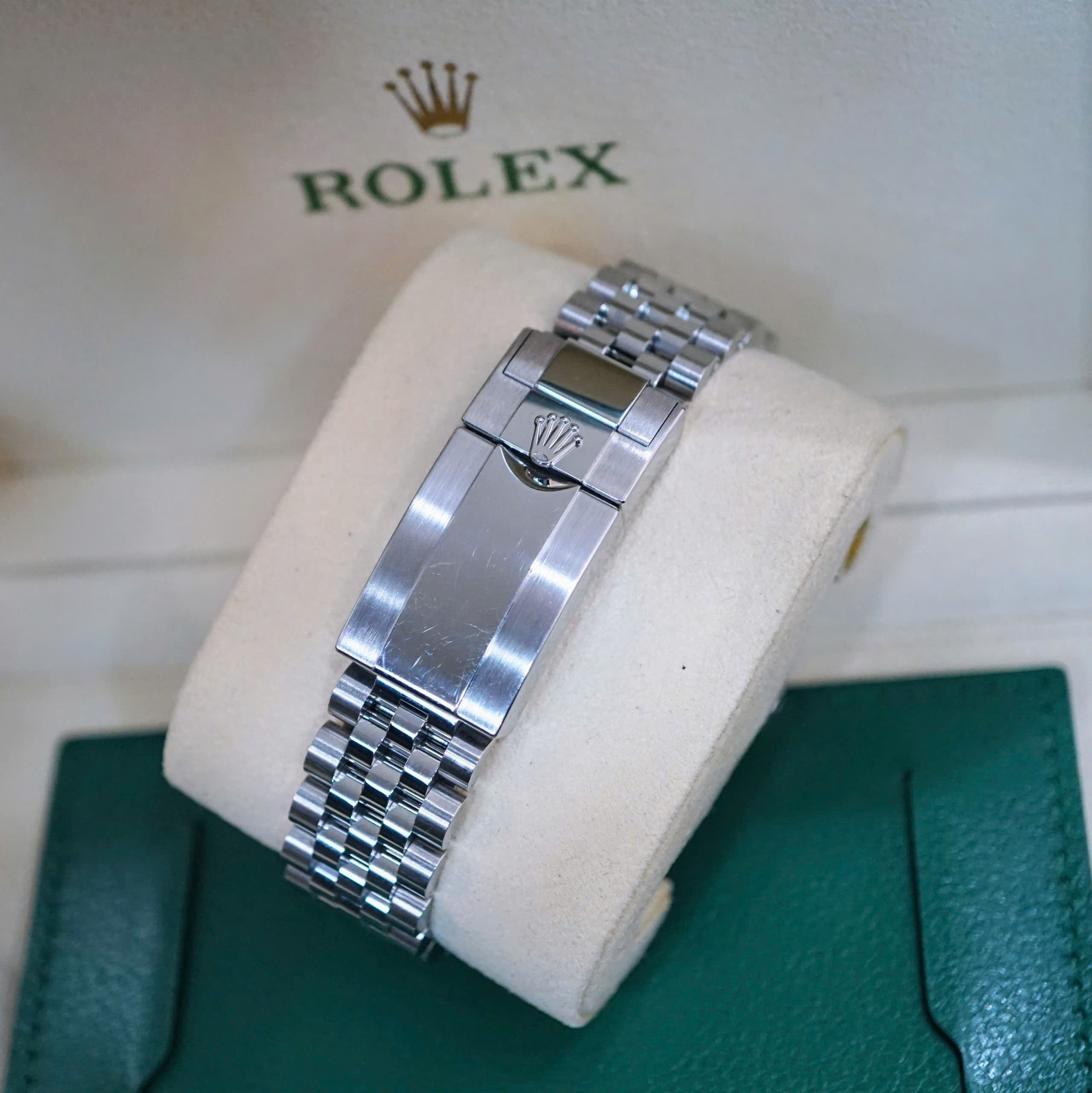 Rolex GMT Master II Pepsi 126710BLRO Rolex GMT Master II Pepsi 126710BLRO