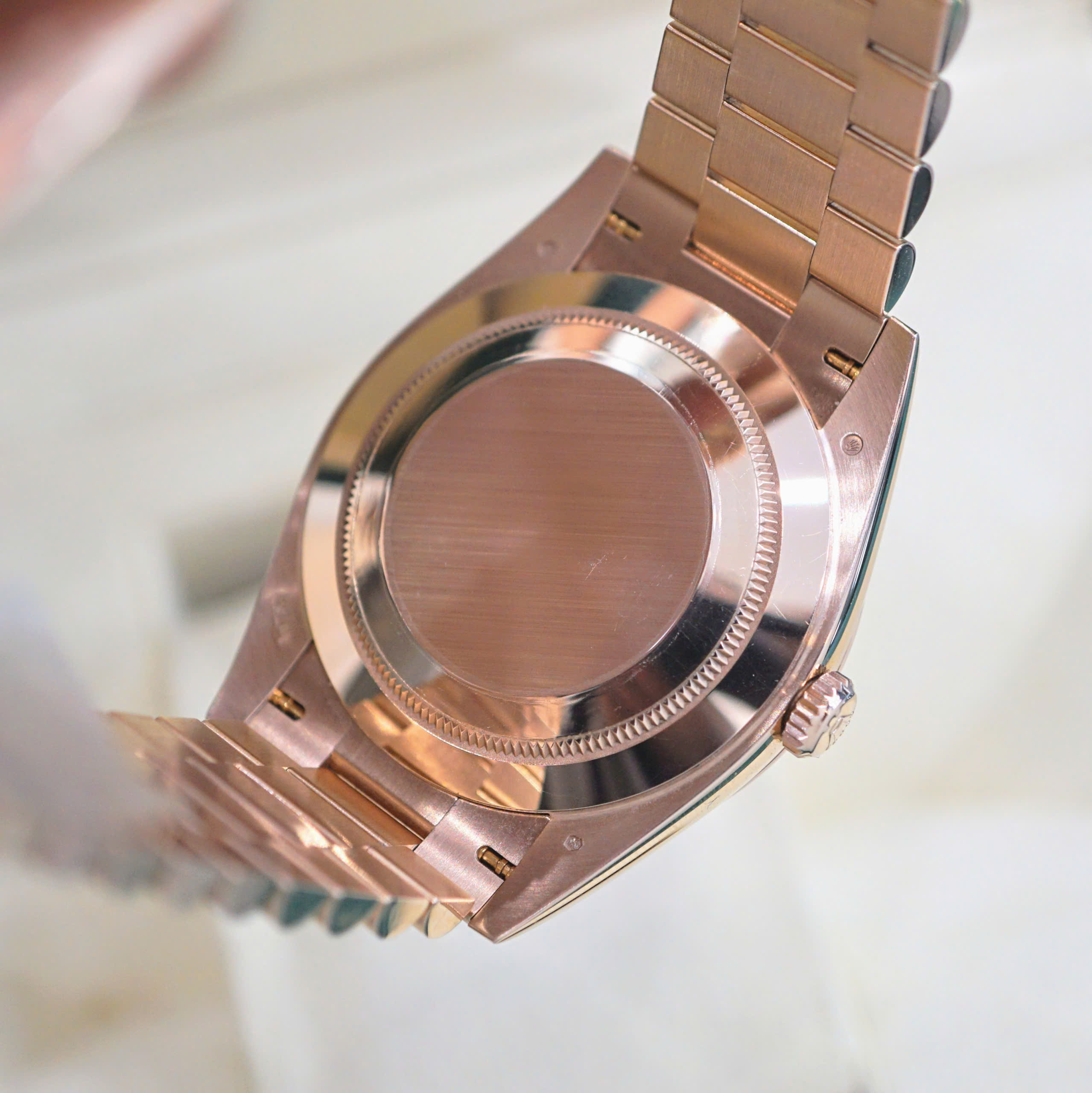Đồng hồ Rolex Day-Date 228235 Choco Cũ Đồng hồ Rolex Day-Date 228235 Choco Cũ