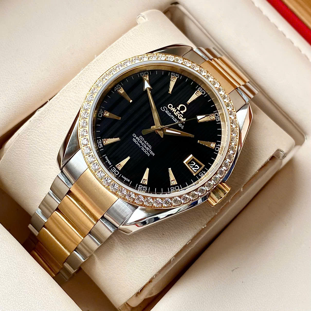 Đồng hồ Omega Seamaster Aqua Terra 231.25.39.21.51.002 Cũ Đồng hồ Omega Seamaster Aqua Terra 231.25.39.21.51.002 Cũ