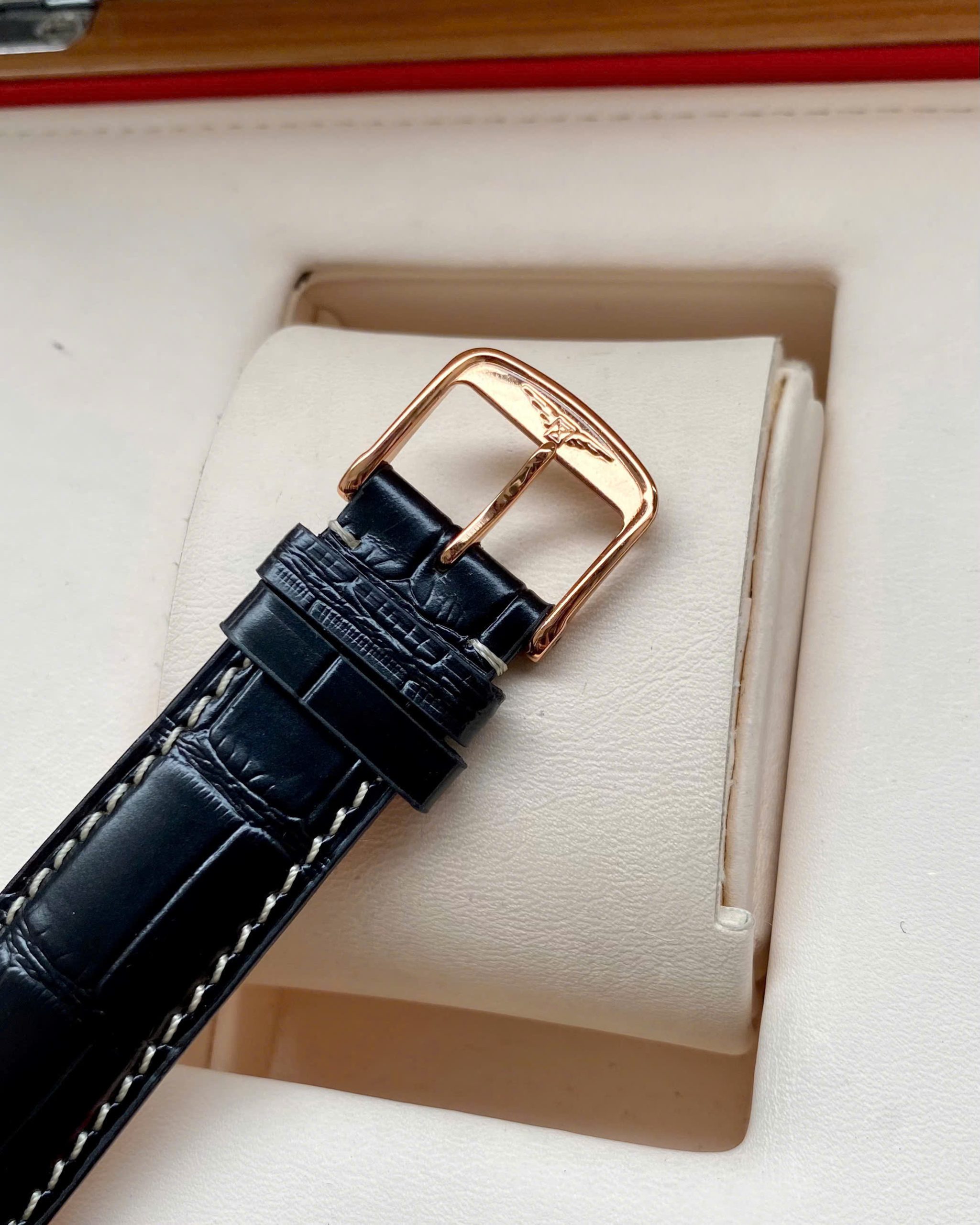 Đồng hồ Longines Heritage Limited L2.719.8.12.2 Cũ Đồng hồ Longines Heritage Limited L2.719.8.12.2 Cũ
