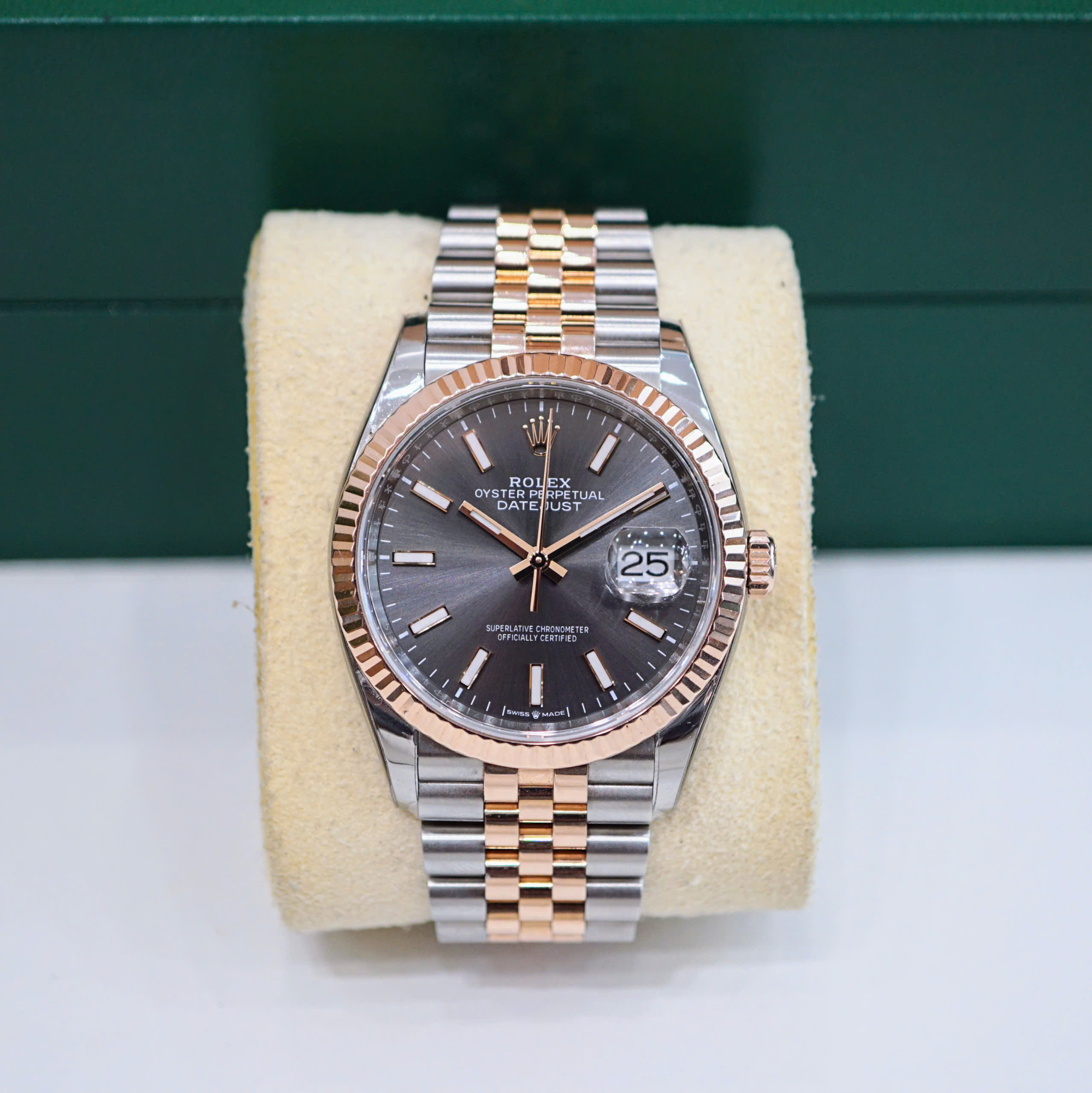 Đồng hồ Rolex Datejust 126231 Rhodium Cũ Đồng hồ Rolex Datejust 126231 Rhodium Cũ
