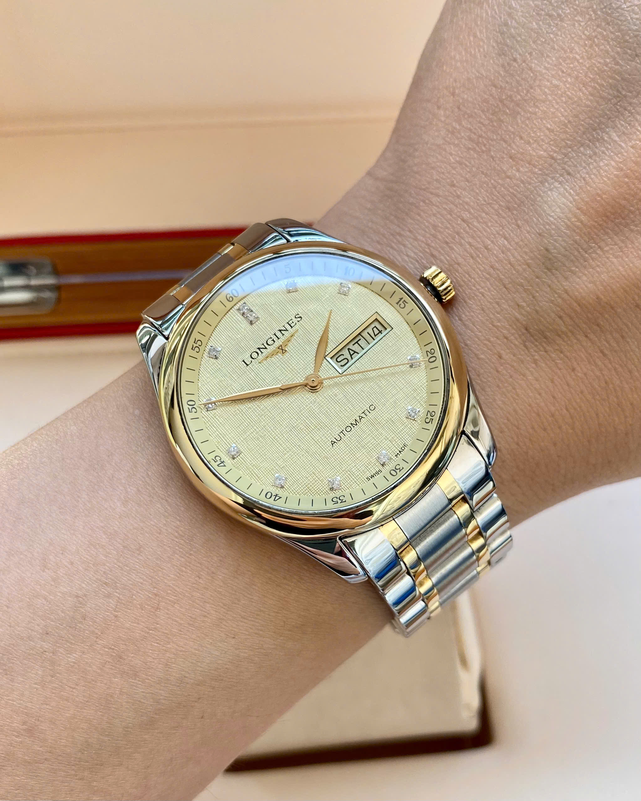 Đồng hồ Longines Master Collection Diamond L2.755.5.38.7 Cũ Đồng hồ Longines Master Collection Diamond L2.755.5.38.7 Cũ