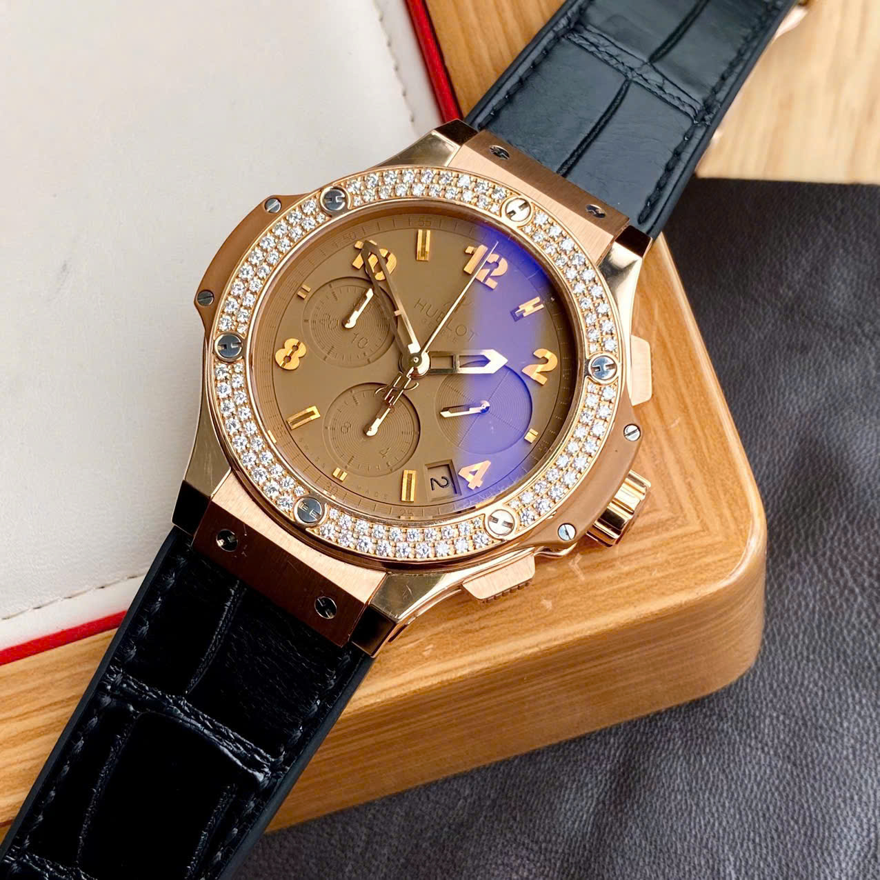 Đồng hồ Hublot Big Bang Chronograp 341.PA.5390.LR.1104 Cũ Đồng hồ Hublot Big Bang Chronograp 341.PA.5390.LR.1104 Cũ