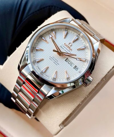 Đồng hồ Omega Seamaster Aqua Terra 231.10.39.22.02.001 Cũ