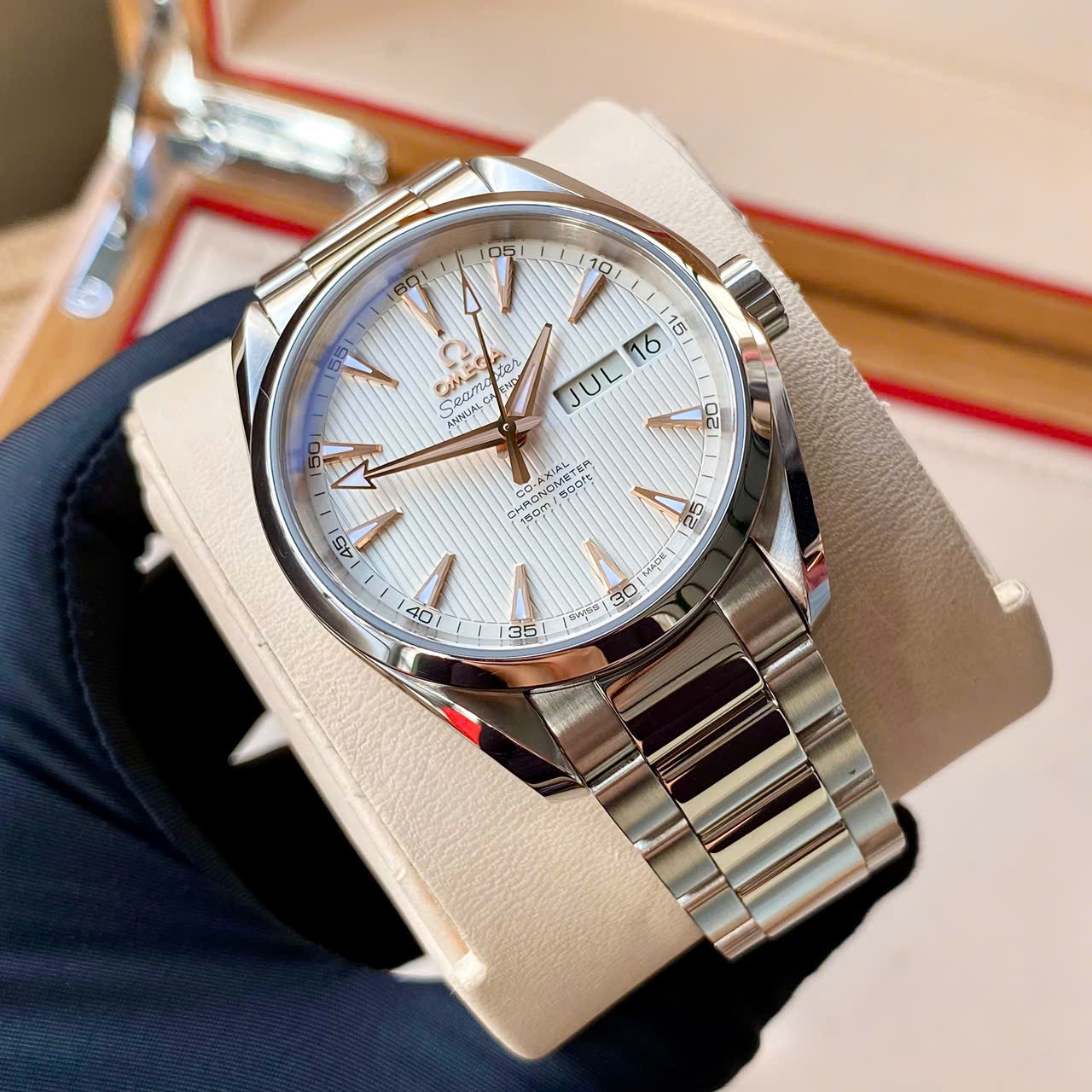 Đồng hồ Omega Seamaster Aqua Terra 231.10.39.22.02.001 Cũ Đồng hồ Omega Seamaster Aqua Terra 231.10.39.22.02.001 Cũ