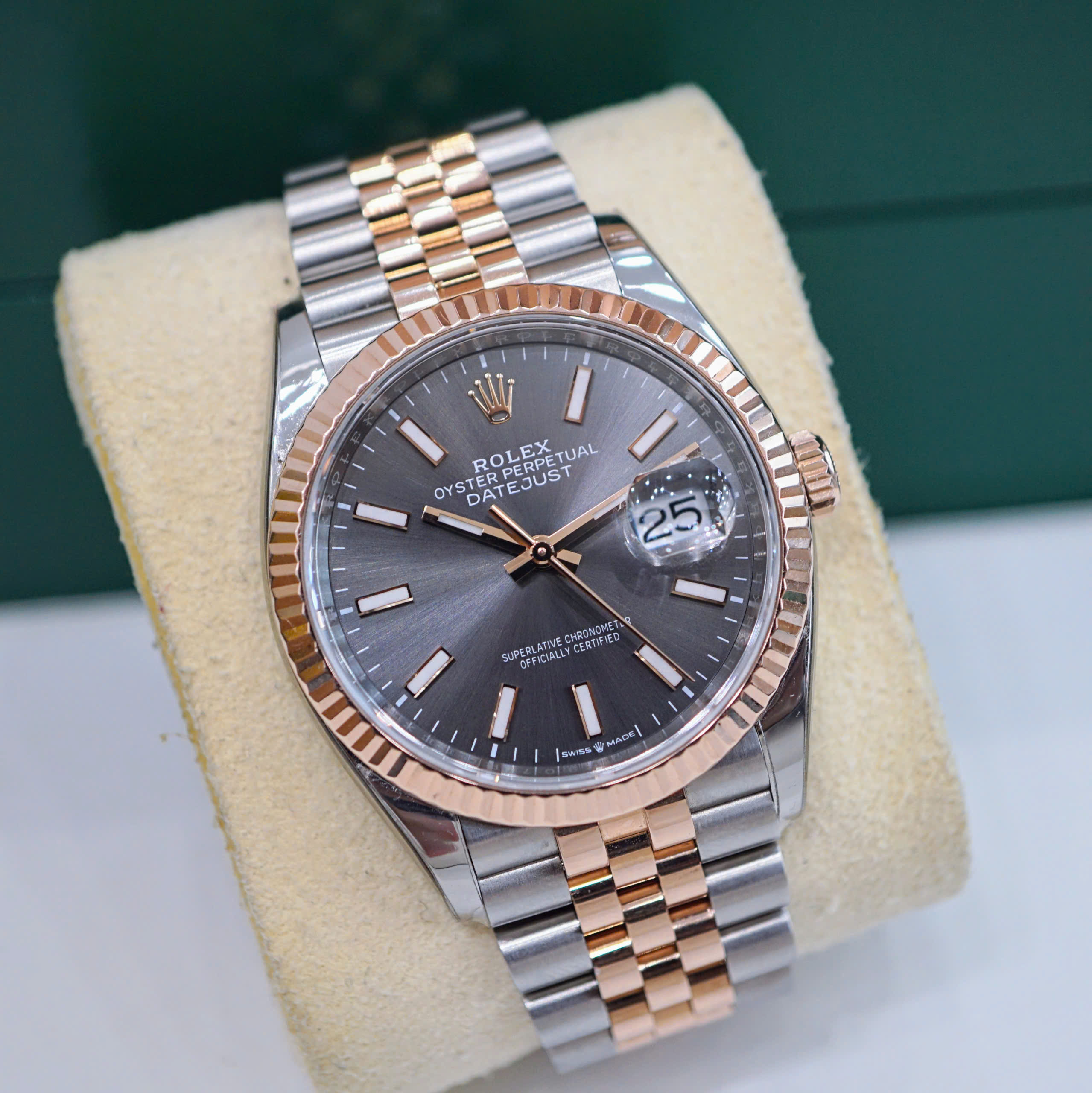Đồng hồ Rolex Datejust 126231 Rhodium Cũ Đồng hồ Rolex Datejust 126231 Rhodium Cũ