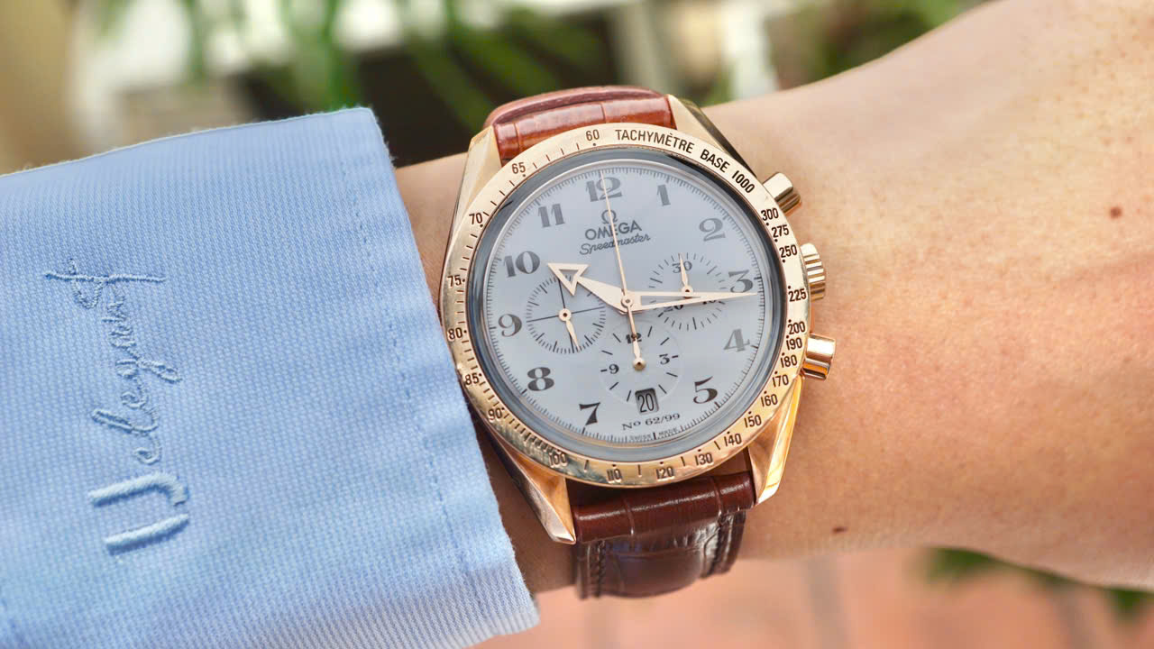 Đánh Giá Omega Speedmaster Broad Arrow Enamel 3656.20.31 Cũ Đánh Giá Omega Speedmaster Broad Arrow Enamel 3656.20.31 Cũ