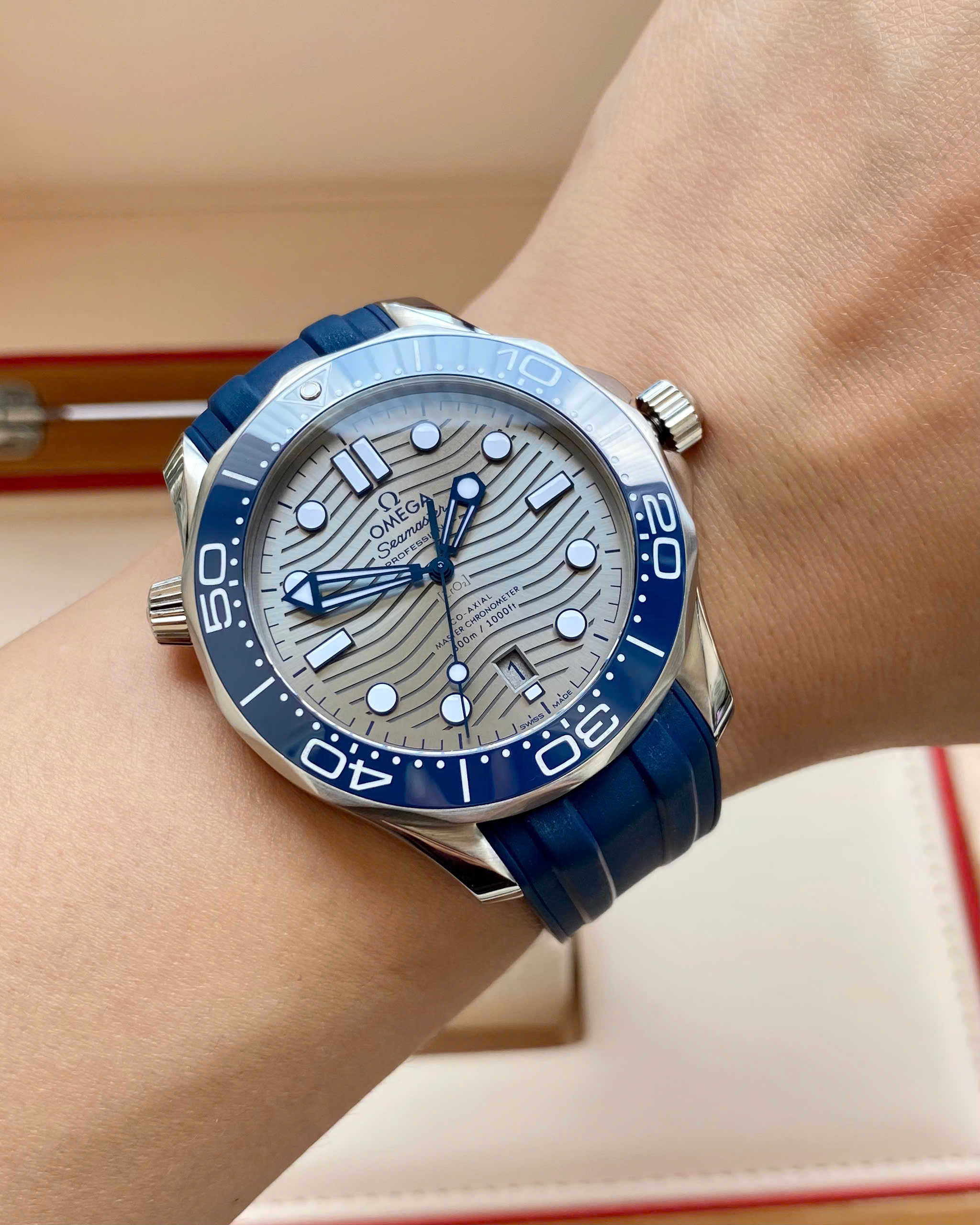 Đánh Giá Omega Seamaster Diver 300M 210.32.42.20.06.001 Cũ Đánh Giá Omega Seamaster Diver 300M 210.32.42.20.06.001 Cũ