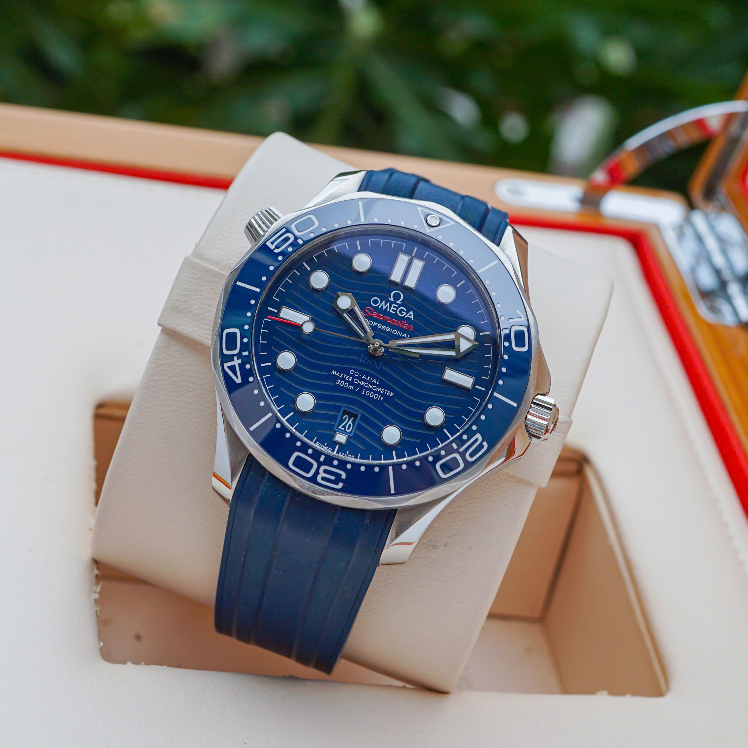 Đồng hồ Omega Seamaster Diver 210.32.42.20.03.001 Cũ Đồng hồ Omega Seamaster Diver 210.32.42.20.03.001 Cũ