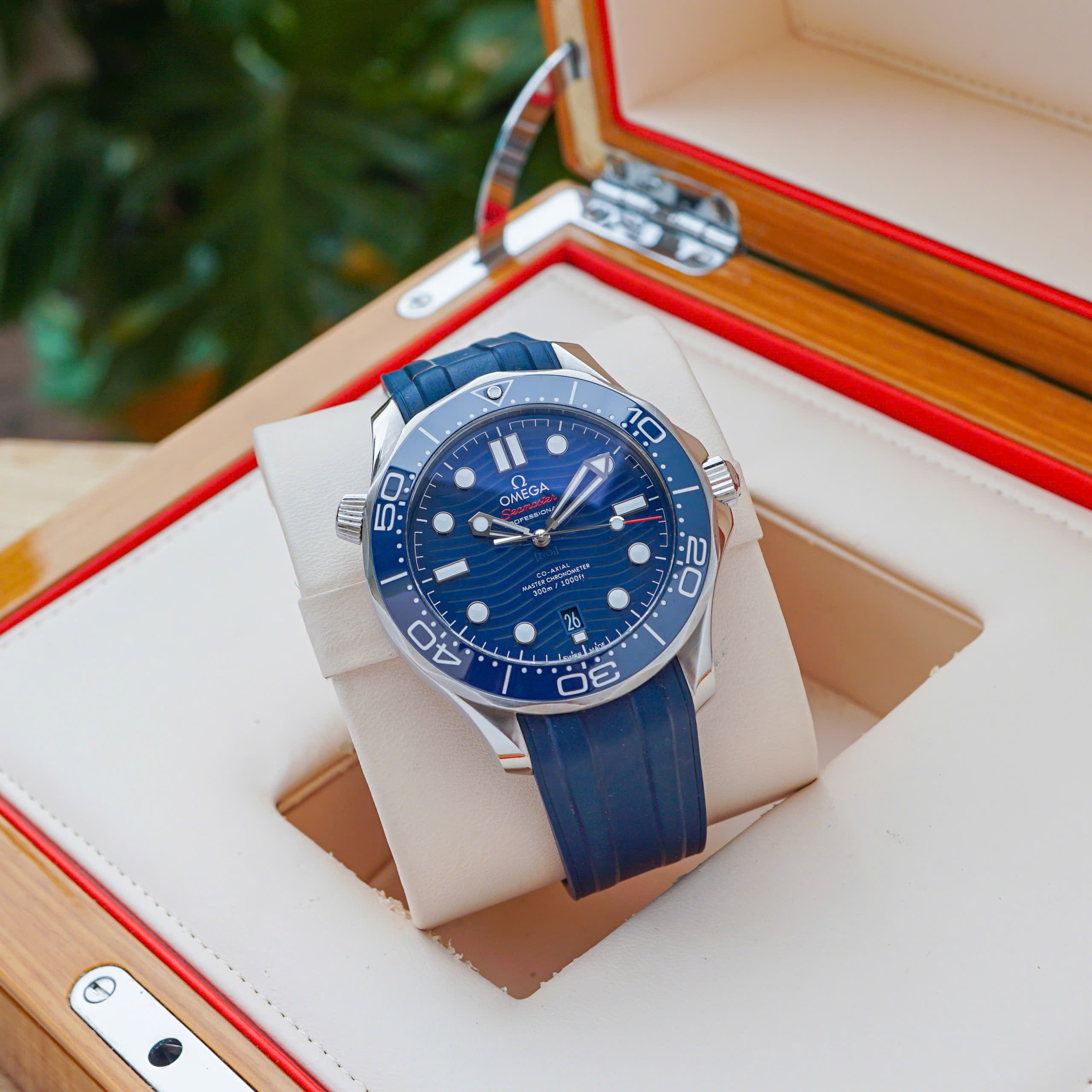 Đồng hồ Omega Seamaster Diver 210.32.42.20.03.001 Cũ Đồng hồ Omega Seamaster Diver 210.32.42.20.03.001 Cũ