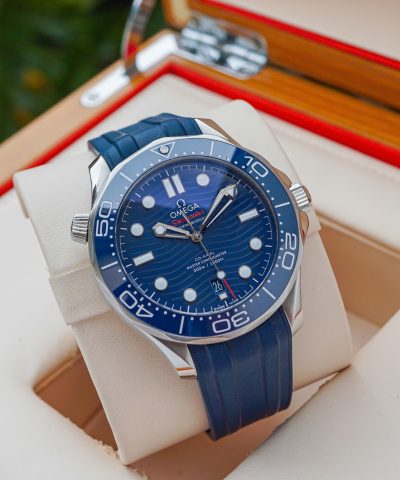 Đồng hồ Omega Seamaster Diver 210.32.42.20.03.001 Cũ