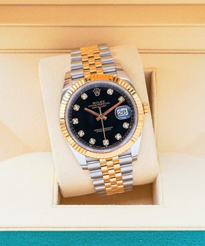 Đồng hồ Rolex Datejust 126333 Black Dial Cũ