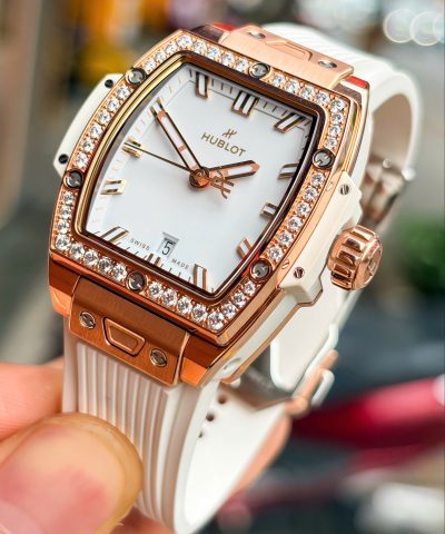 Đồng Hồ Hublot Spirit of Big Bang 18k Diamond 682.OE.2080.RW.1204 Cũ