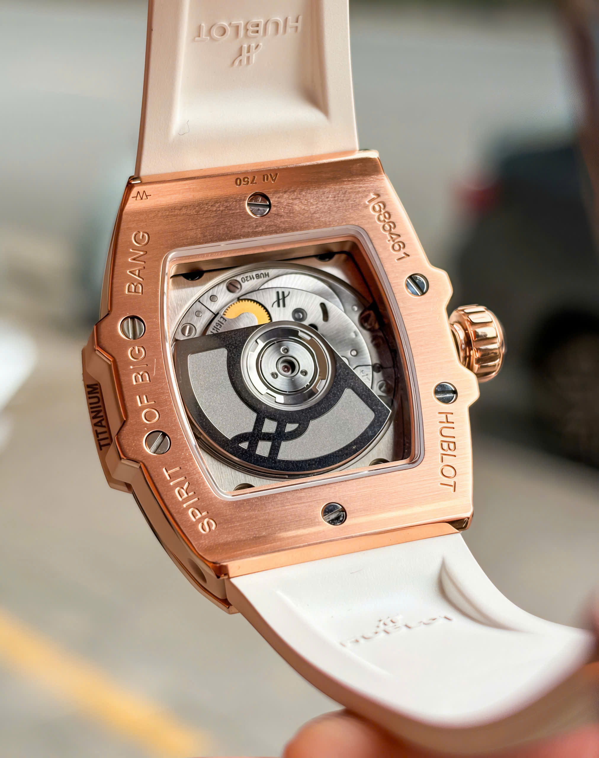 Đồng Hồ Hublot Spirit of Big Bang 18k Diamond 682.OE.2080.RW.1204 Cũ Đồng Hồ Hublot Spirit of Big Bang 18k Diamond 682.OE.2080.RW.1204 Cũ