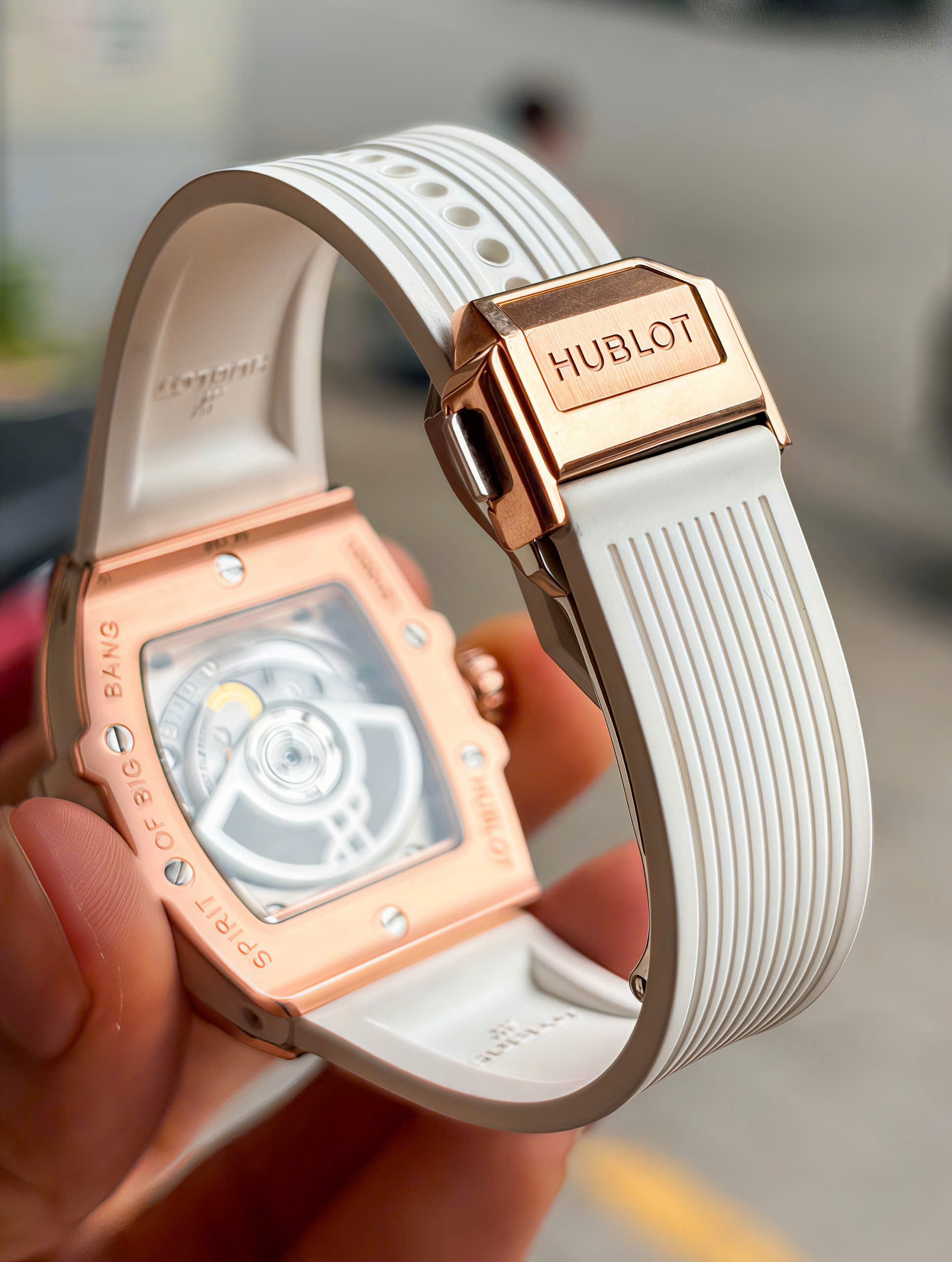 Đồng Hồ Hublot Spirit of Big Bang 18k Diamond 682.OE.2080.RW.1204 Cũ Đồng Hồ Hublot Spirit of Big Bang 18k Diamond 682.OE.2080.RW.1204 Cũ