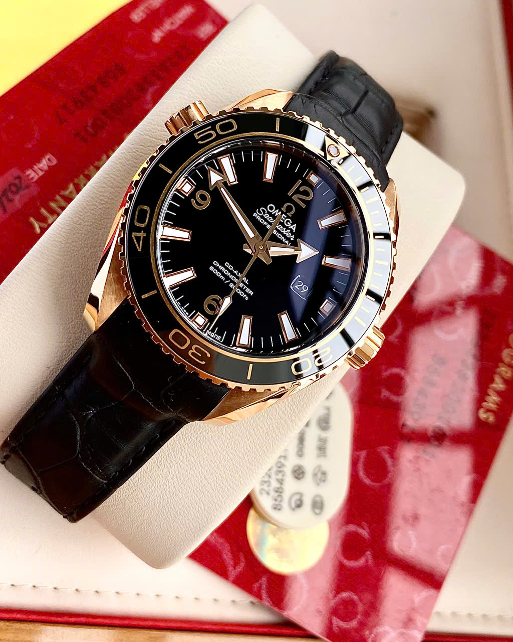1 Đồng hồ Omega Seamaster 232.63.38.20.01.001 Cũ
