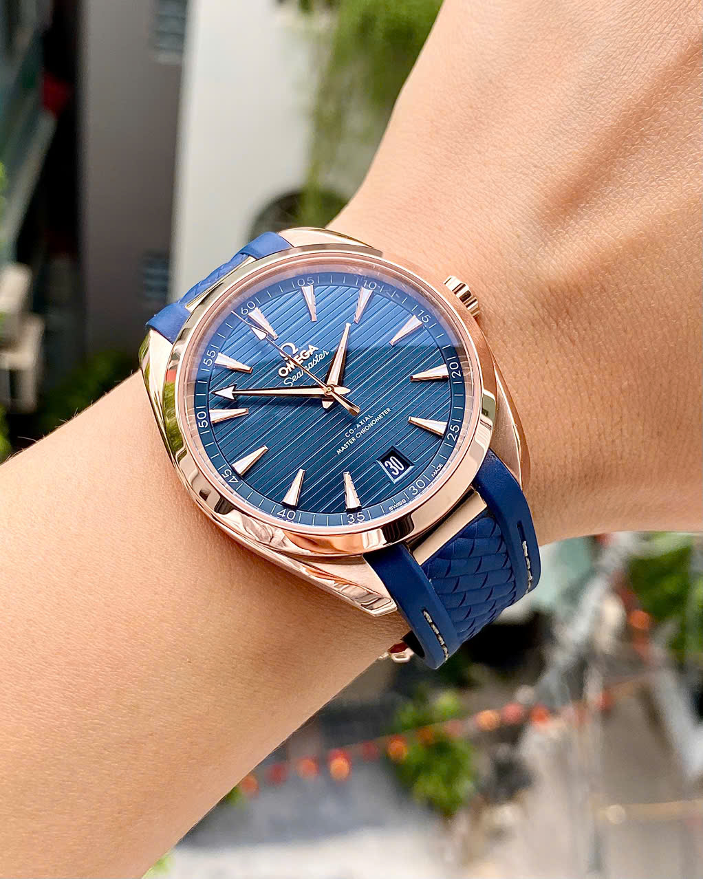 Đồng Hồ Omega Aqua Terra Sedna Gold 220.52.41.21.03.001 Cũ Đồng Hồ Omega Aqua Terra Sedna Gold 220.52.41.21.03.001 Cũ