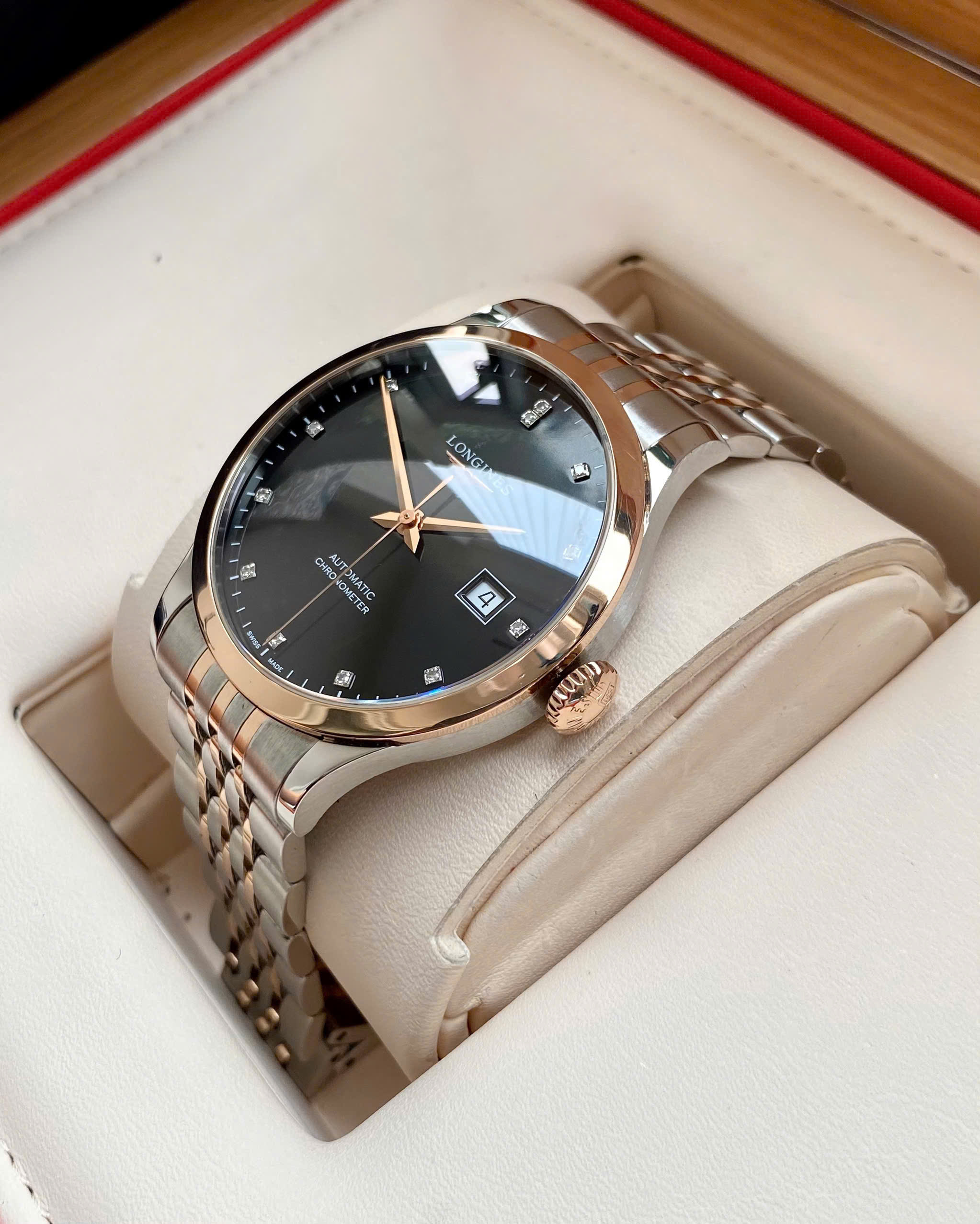 Đồng hồ Longines Record L2.820.5.57.7 Cũ Đồng hồ Longines Record L2.820.5.57.7 Cũ
