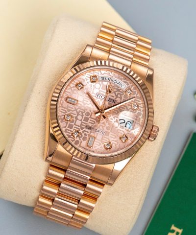 Đồng hồ Rolex Day-Date 118235 Vi Tính Hồng Cũ