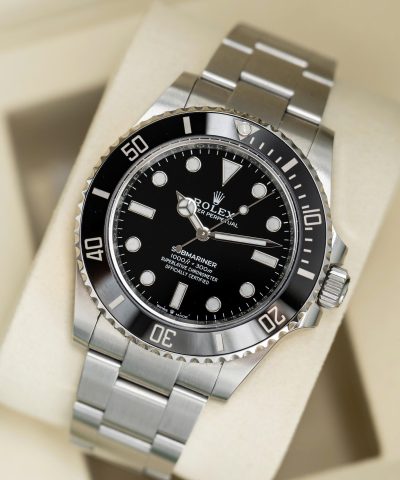 Đồng hồ Rolex Submariner 124060 No Date Cũ