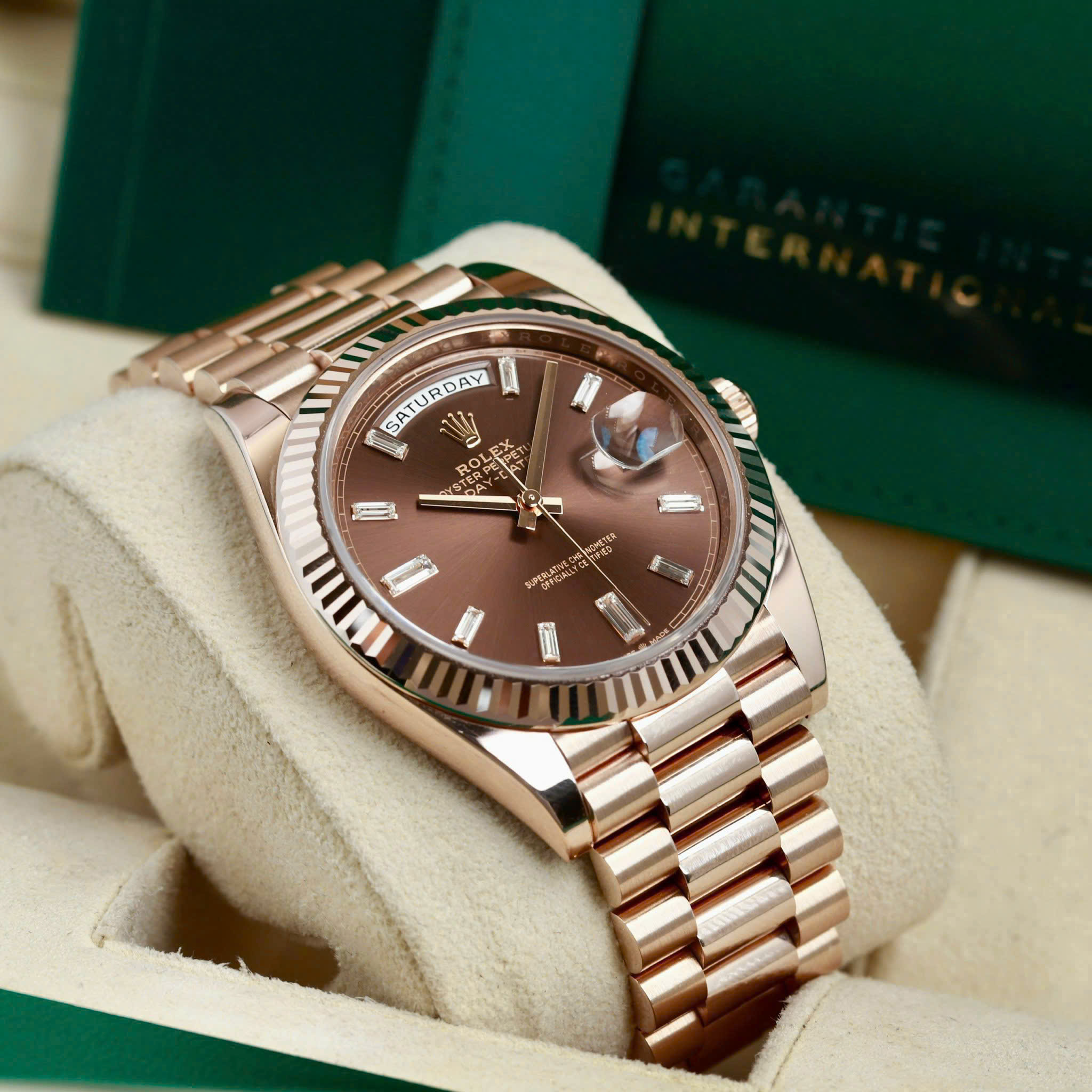 Đồng hồ Rolex Day-Date 228235 Choco Cũ Đồng hồ Rolex Day-Date 228235 Choco Cũ